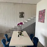 Zanka Villa بيت للعطل *